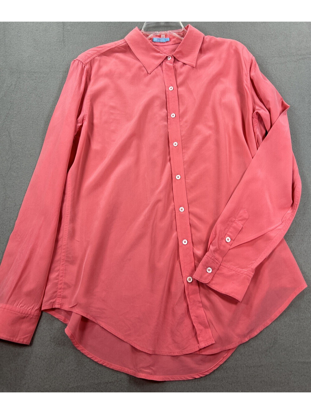 J Mclaughlin Size L Salmon Long Sleeve Silk Button-Down Shirt Top Quiet Luxury